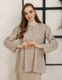BAJU KURUNG KEDAH PESAK AUDRA (TORTILLA)